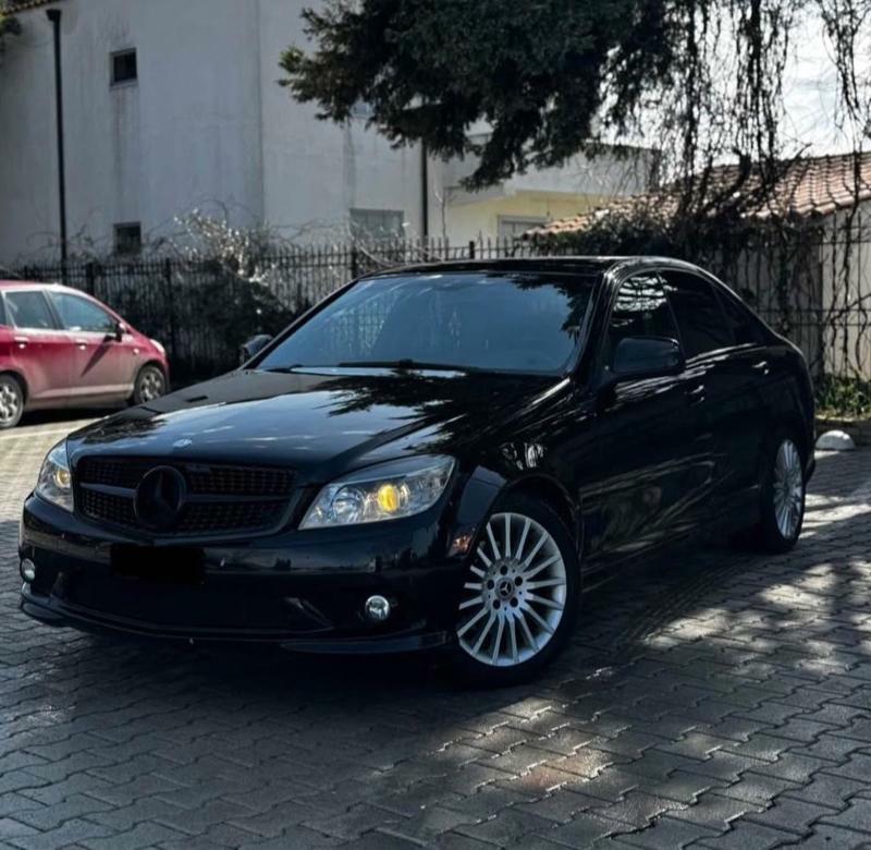 Mercedes-Benz C-Class 2009