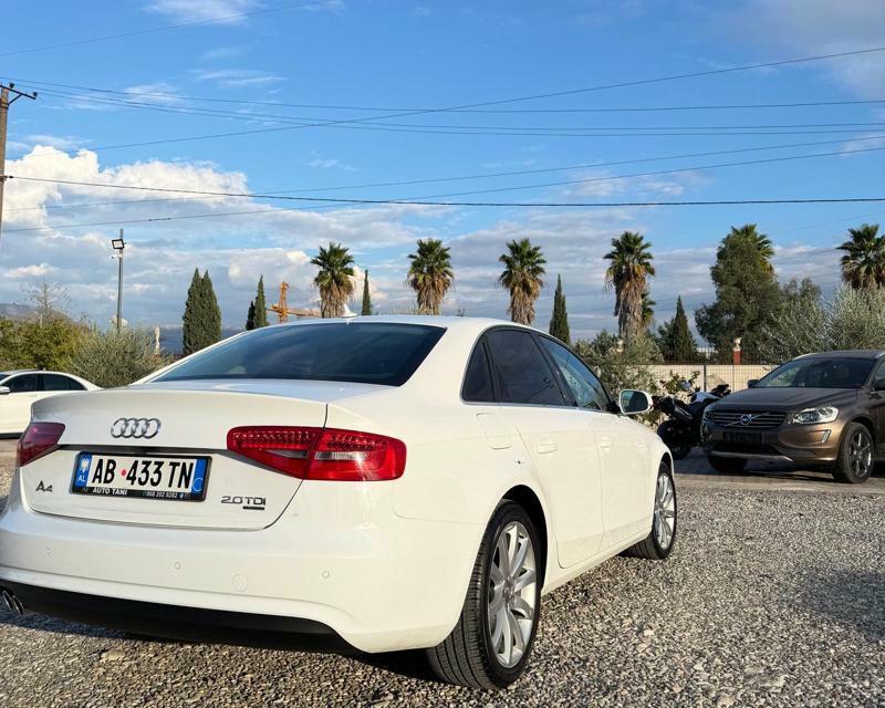 Audi A4 2014