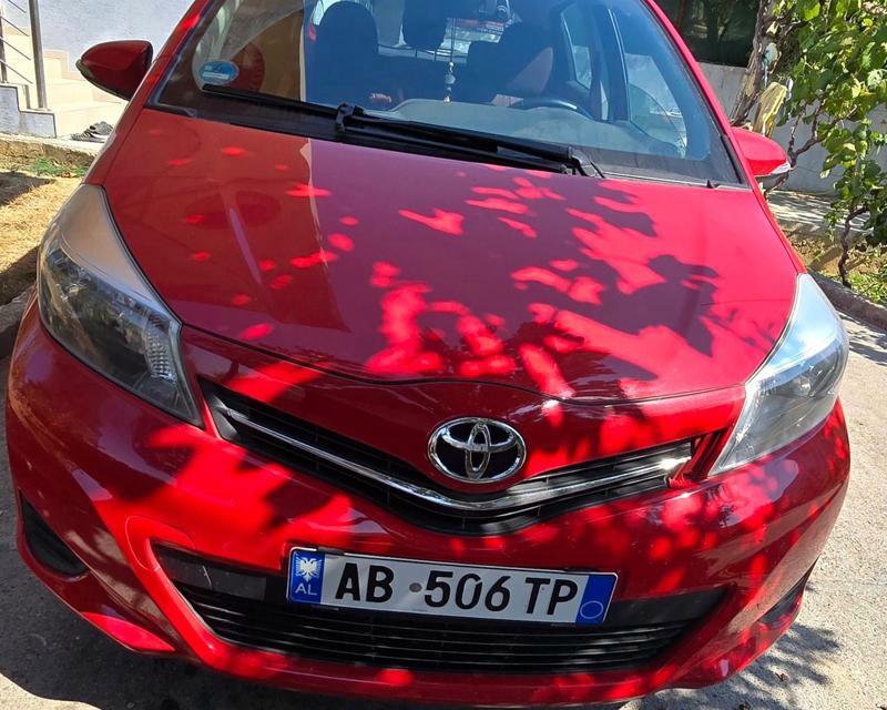 Toyota Yaris 2012
