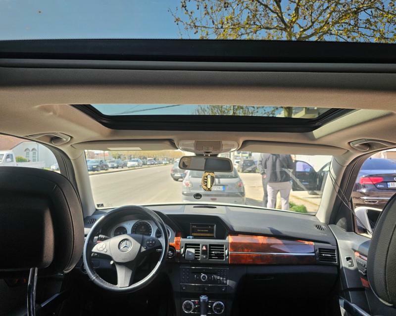 Mercedes-Benz GLK-Class 2009