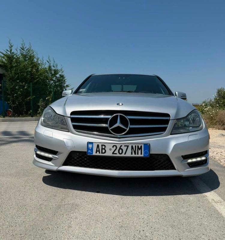 Mercedes-Benz C-Class 2012