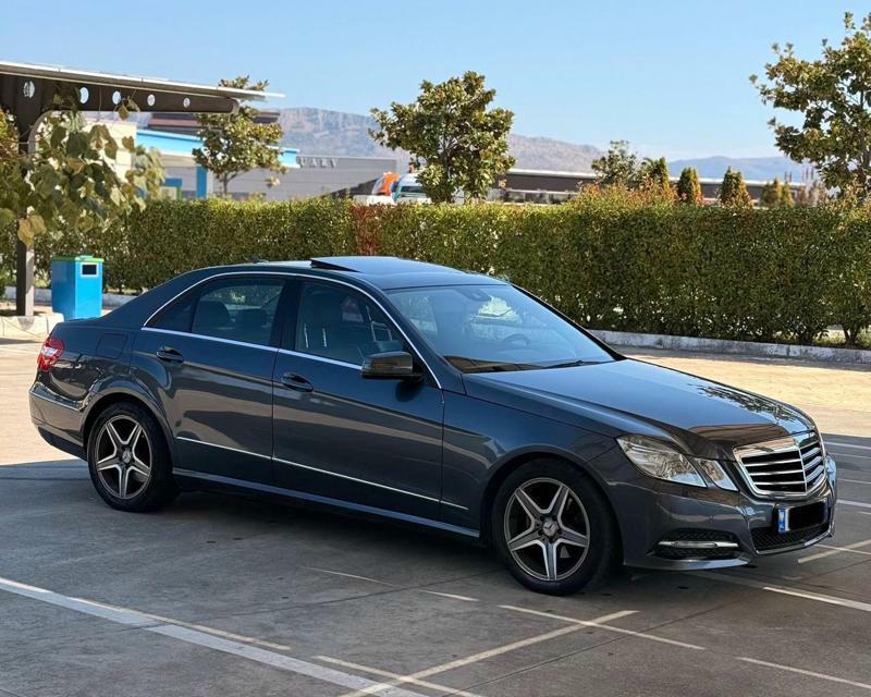 Mercedes-Benz E-Class 2012