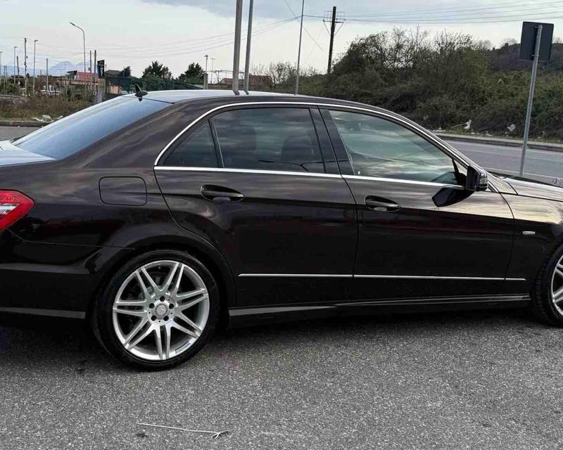 Mercedes-Benz E-Class 2010