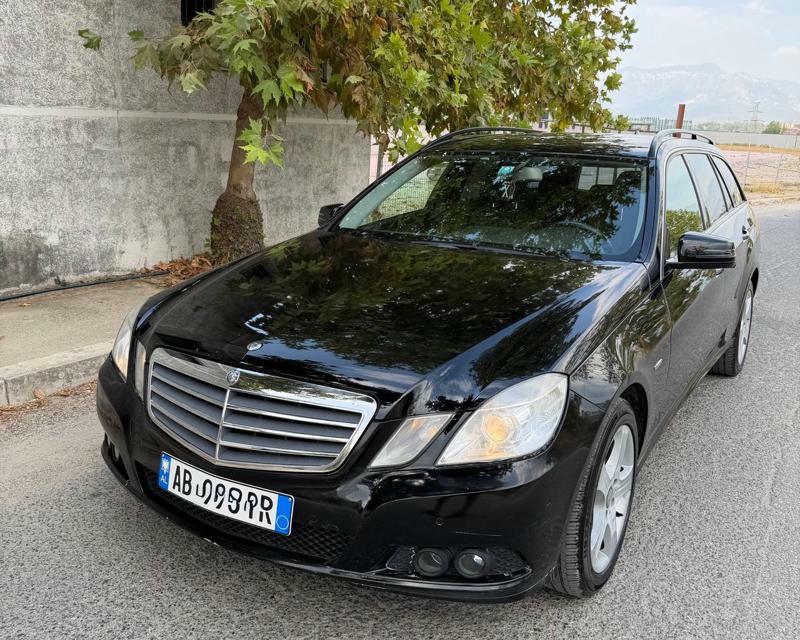 Mercedes-Benz E-Class 2010