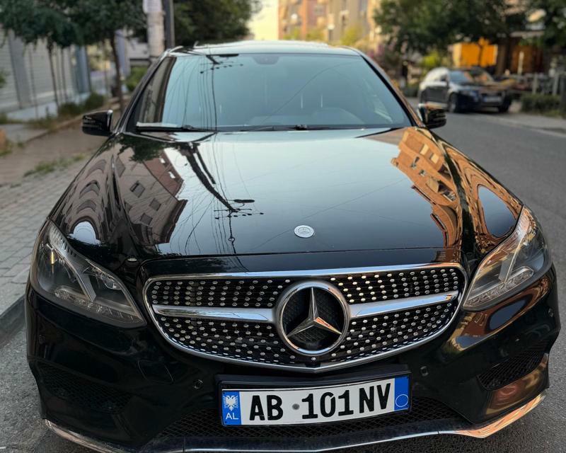 Mercedes-Benz E-Class 2012