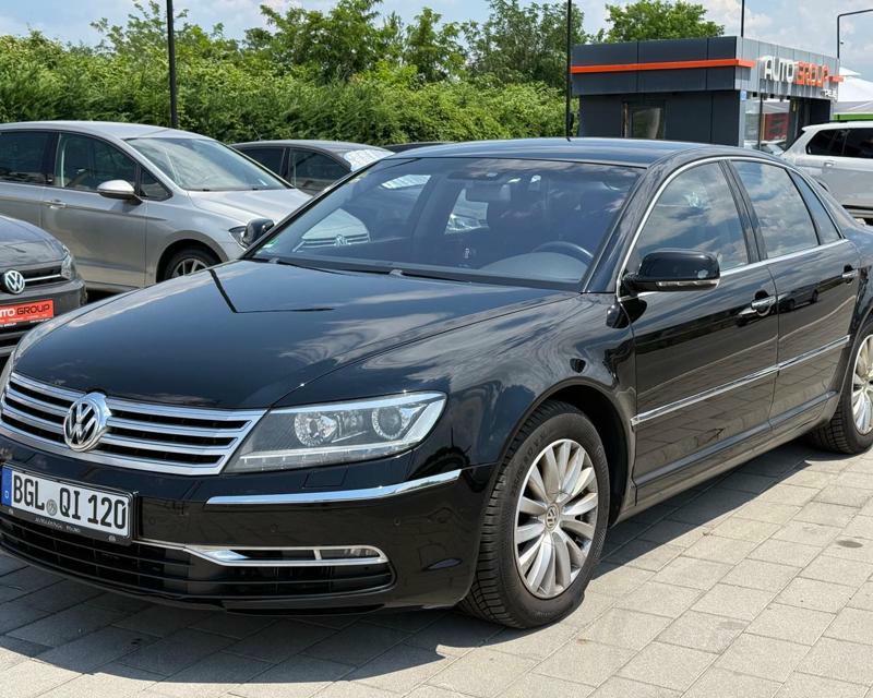 Volkswagen Phaeton 2012