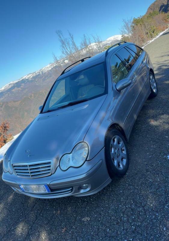 Mercedes-Benz C-Class 2005