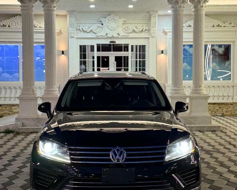 Volkswagen Touareg 2015