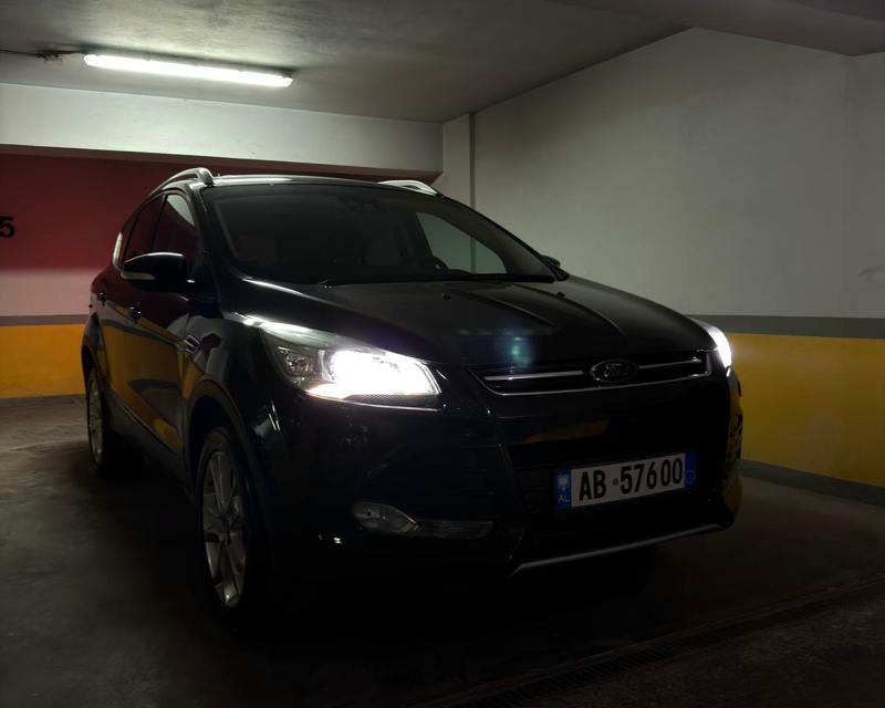 Ford Kuga 2016
