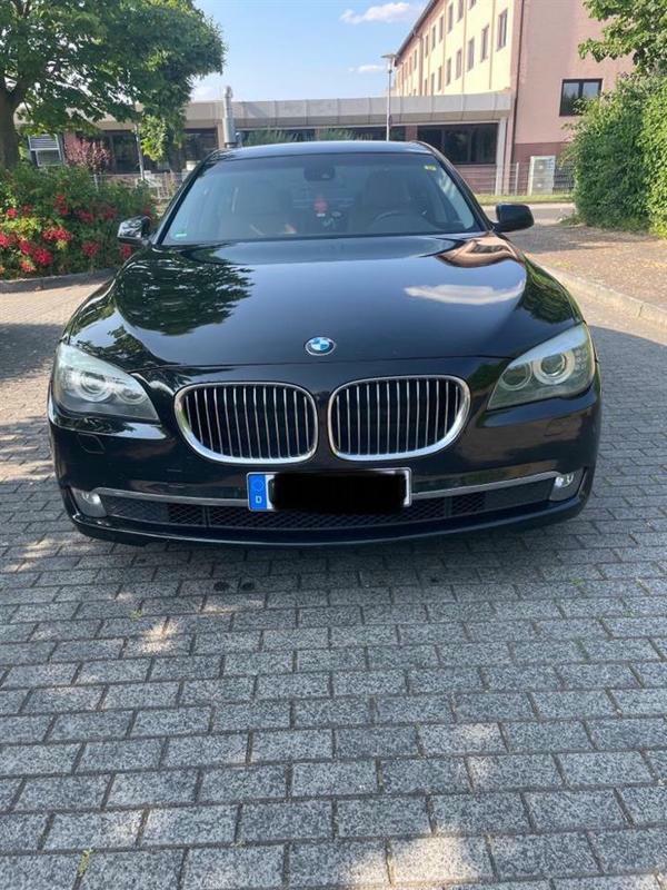 BMW 7 Series 2012