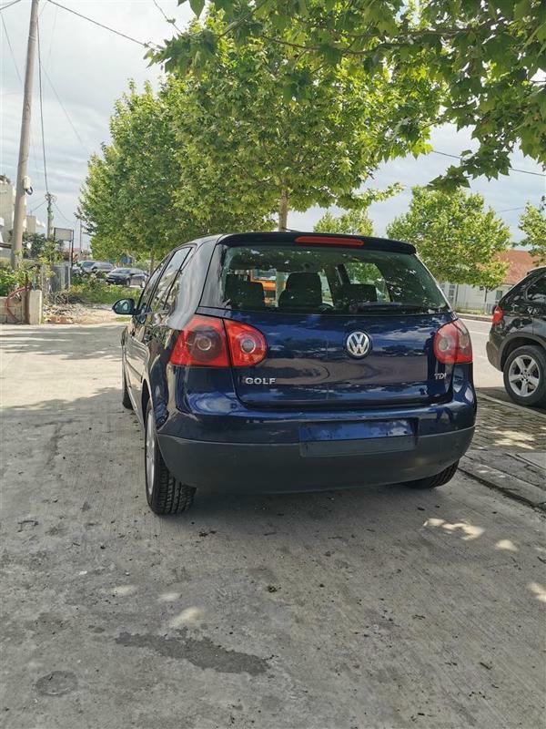 Volkswagen Golf 2005