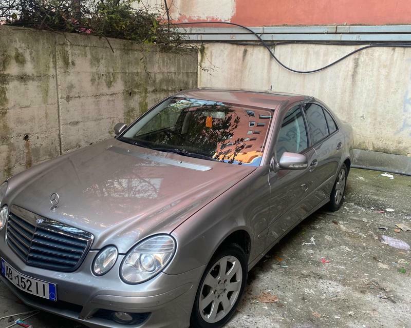 Mercedes-Benz E-Class 2006