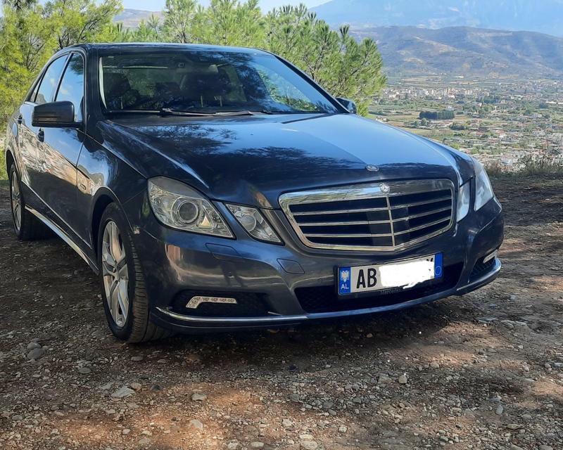 Mercedes-Benz E-Class 2009