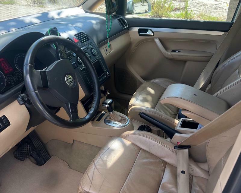 Volkswagen Touran 2004