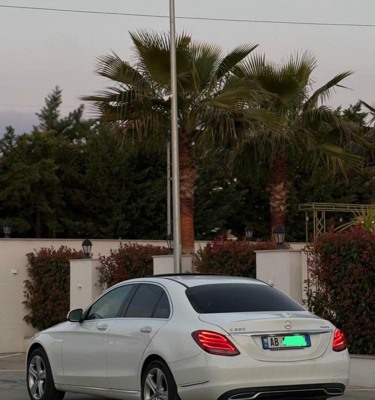 Mercedes-Benz C-Class 2015