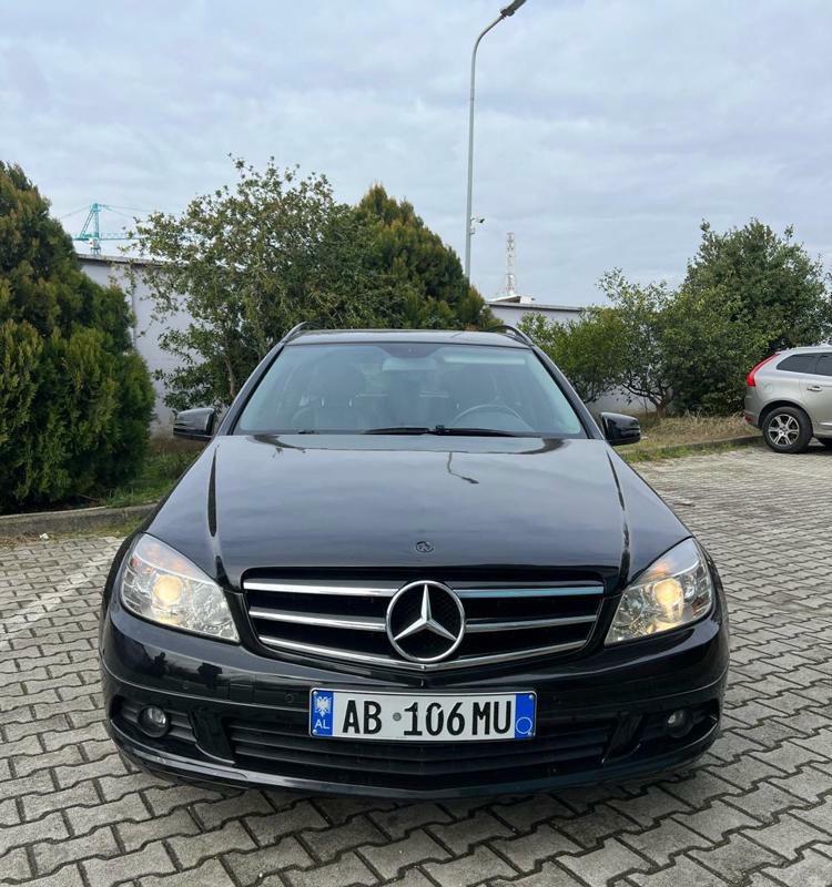 Mercedes-Benz C-Class 2009