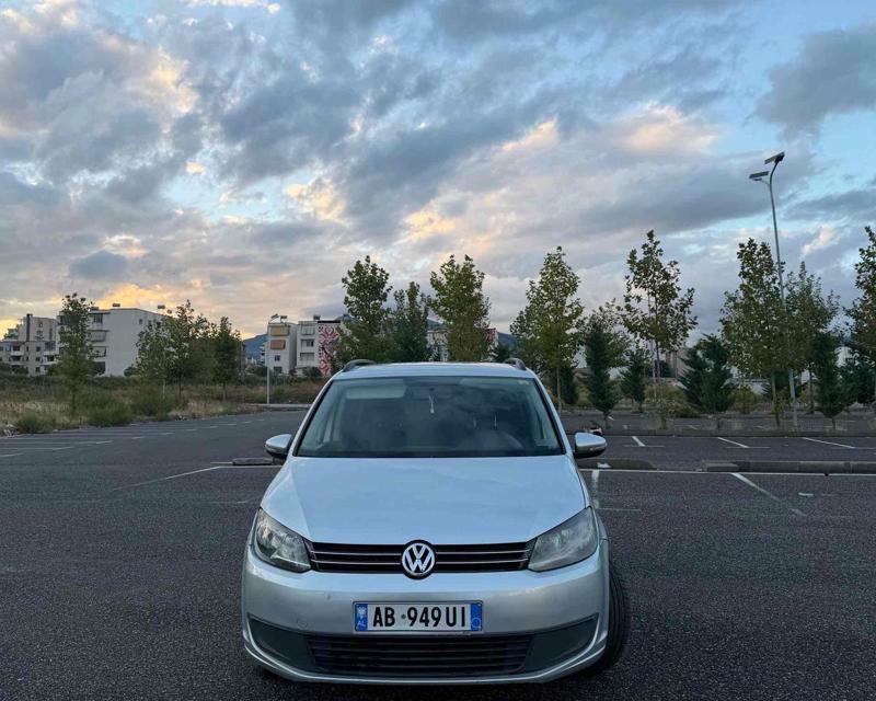 Volkswagen Touran 2012