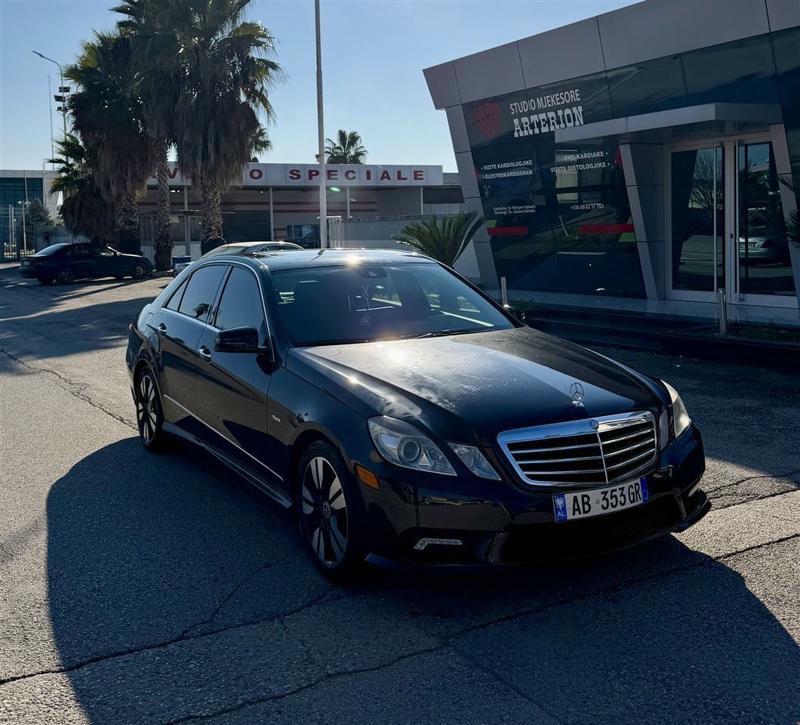 Mercedes-Benz E-Class 2011