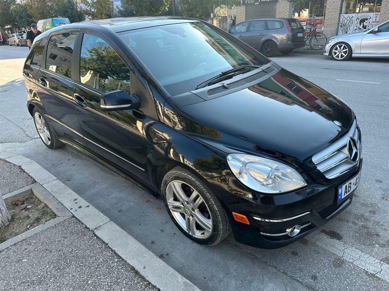 Mercedes-Benz B-Class 2010