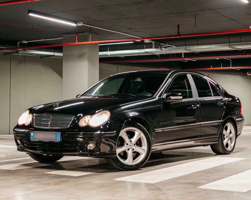 Mercedes-Benz C-Class 2006
