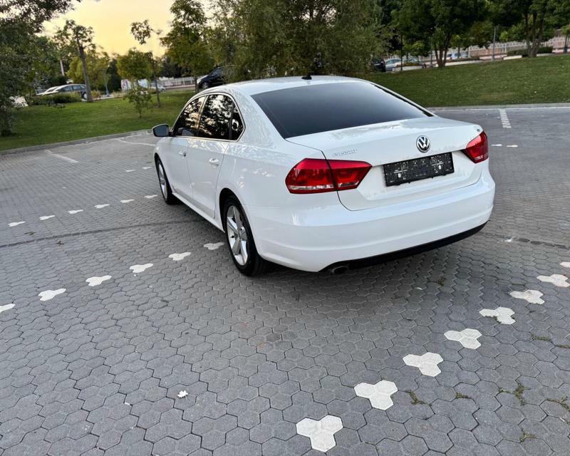 Volkswagen Passat 2013