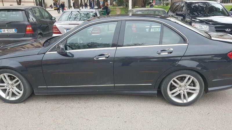 Mercedes-Benz C-Class 2012