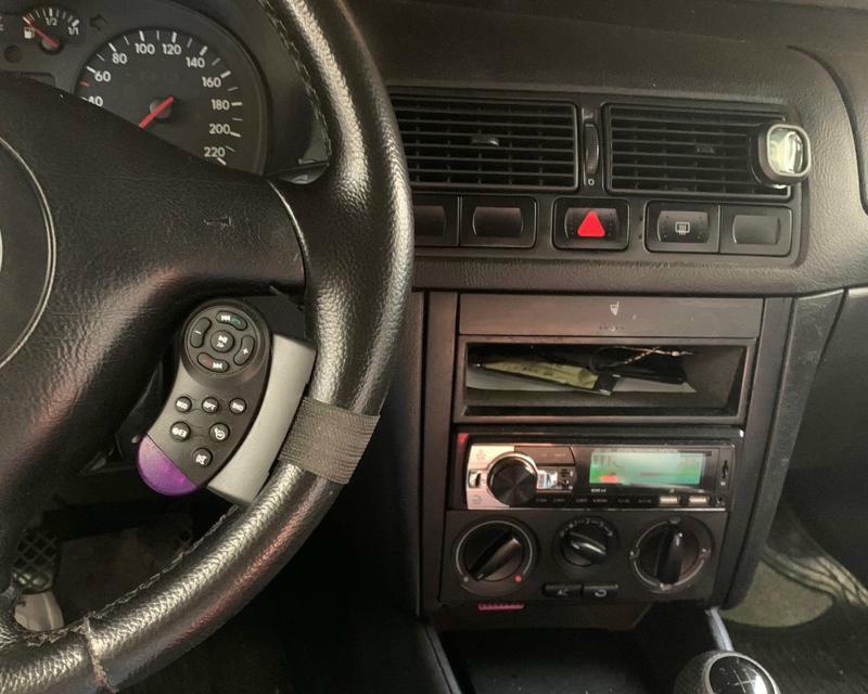 Volkswagen Golf 1998