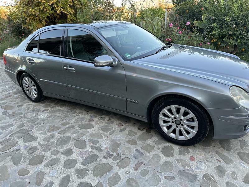 Mercedes-Benz E-Class 2008