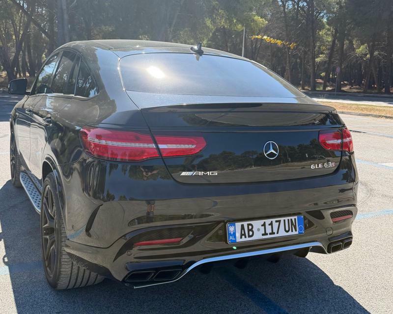 Mercedes-Benz GLE 2015