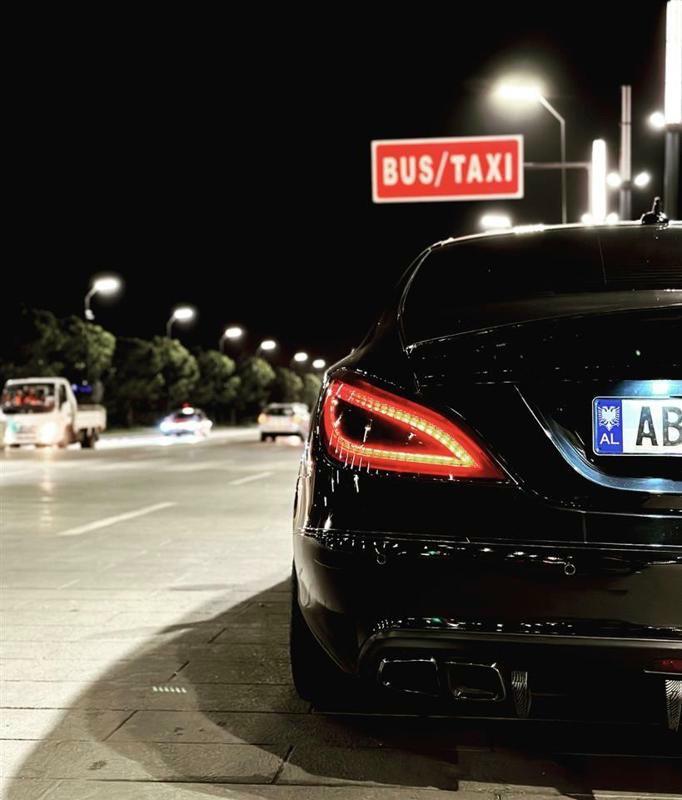 Mercedes-Benz CLS-Class 2011