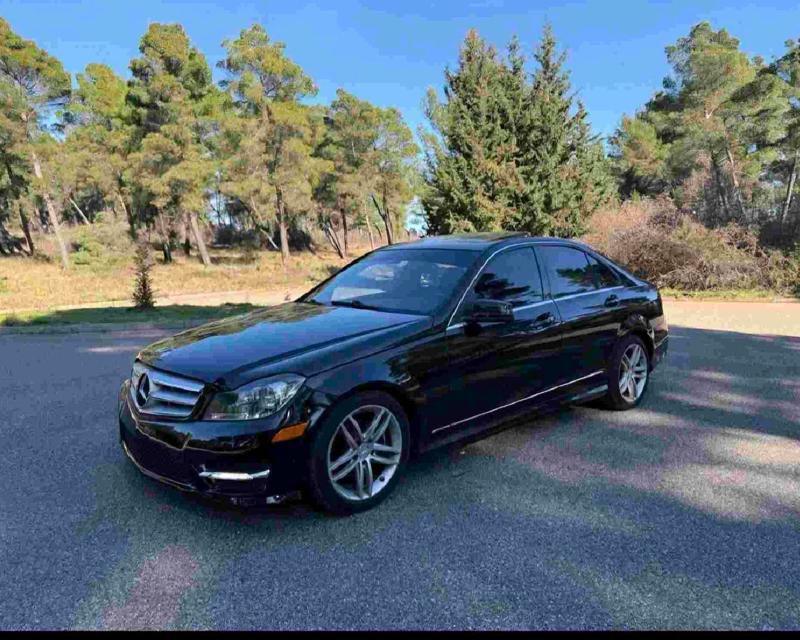 Mercedes-Benz C-Class 2012