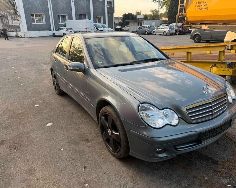 Mercedes-Benz C-Class 2007