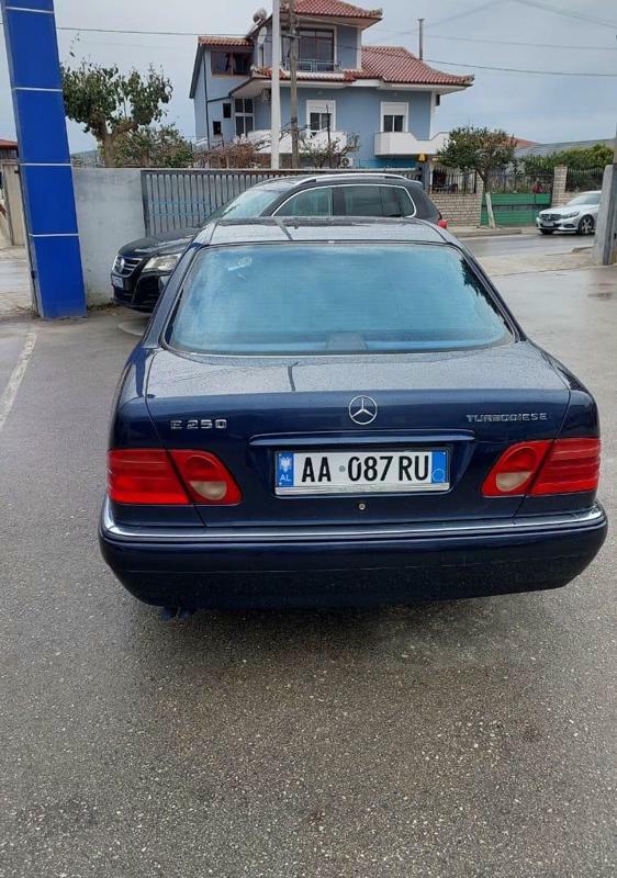 Mercedes-Benz E-Class 1997