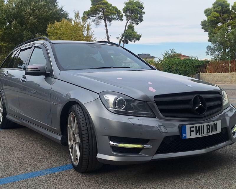 Mercedes-Benz C-Class 2011