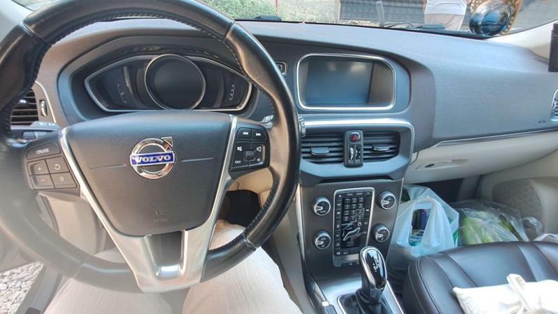 Volvo V40 2015