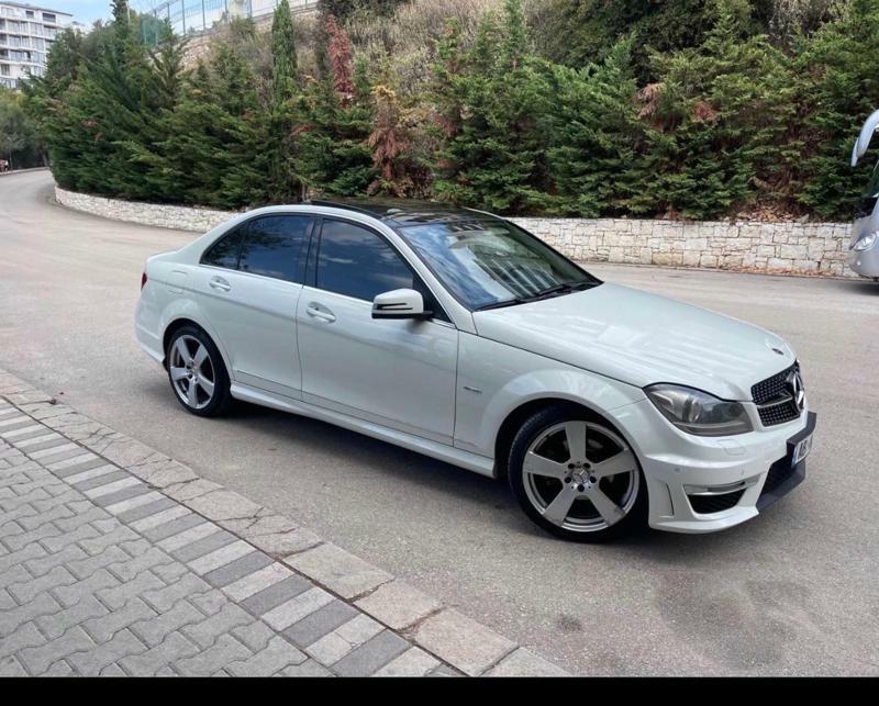 Mercedes-Benz C-Class 2012