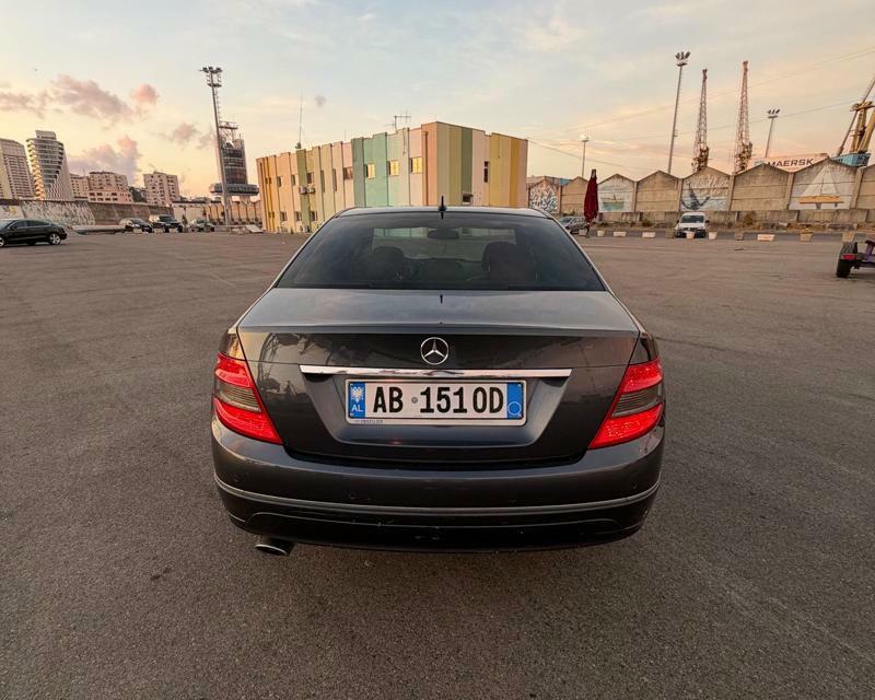 Mercedes-Benz C-Class 2007
