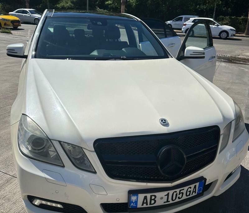 Mercedes-Benz E-Class 2009