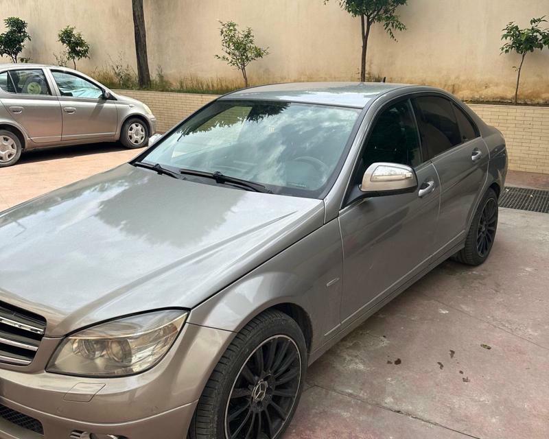 Mercedes-Benz C-Class 2008