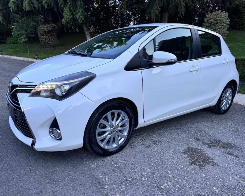 Toyota Yaris 2015