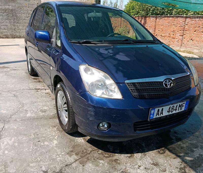 Toyota Corolla Verso 2003