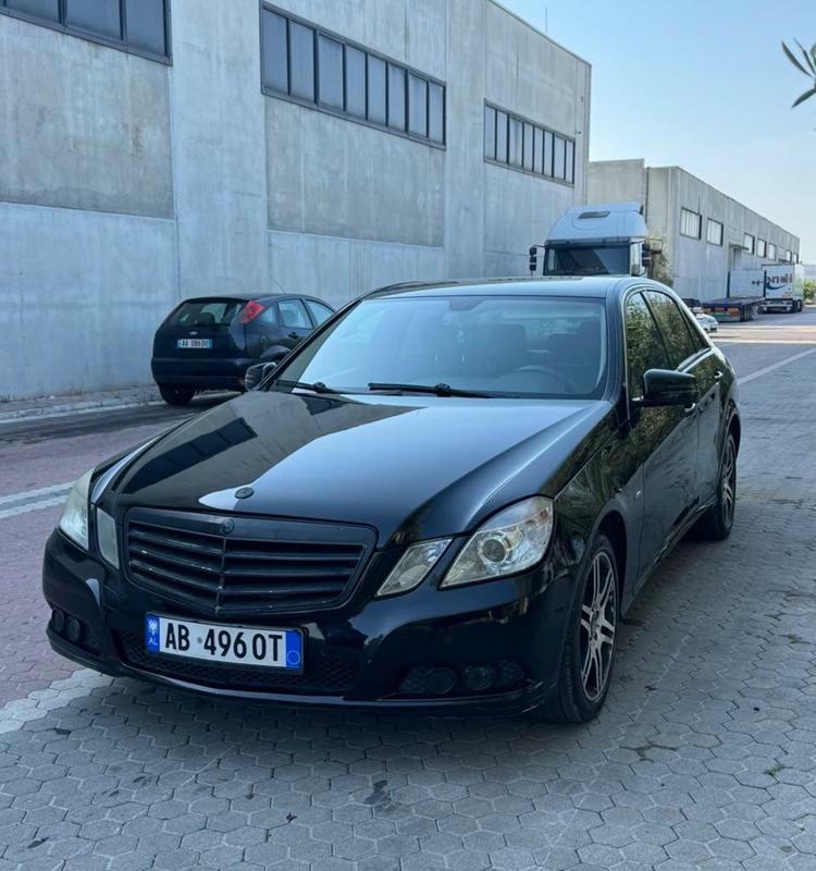 Mercedes-Benz E-Class 2009