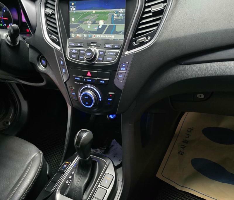 Hyundai Santa Fe 2014