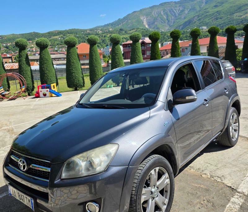 Toyota RAV4 2010