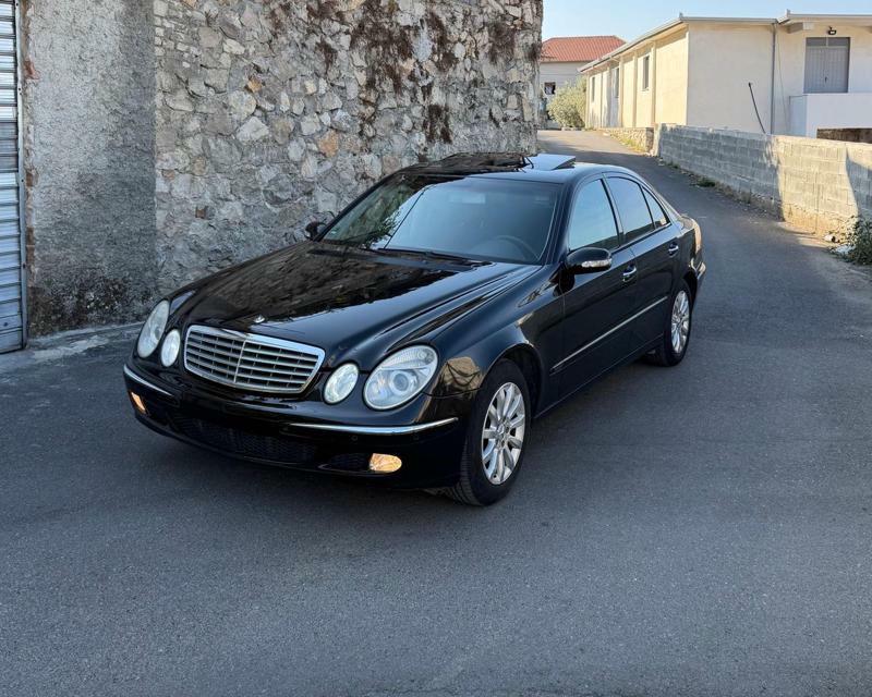 Mercedes-Benz E-Class 2005