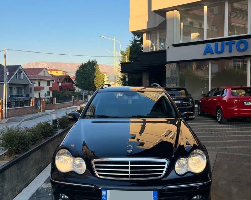 Mercedes-Benz C-Class 2007