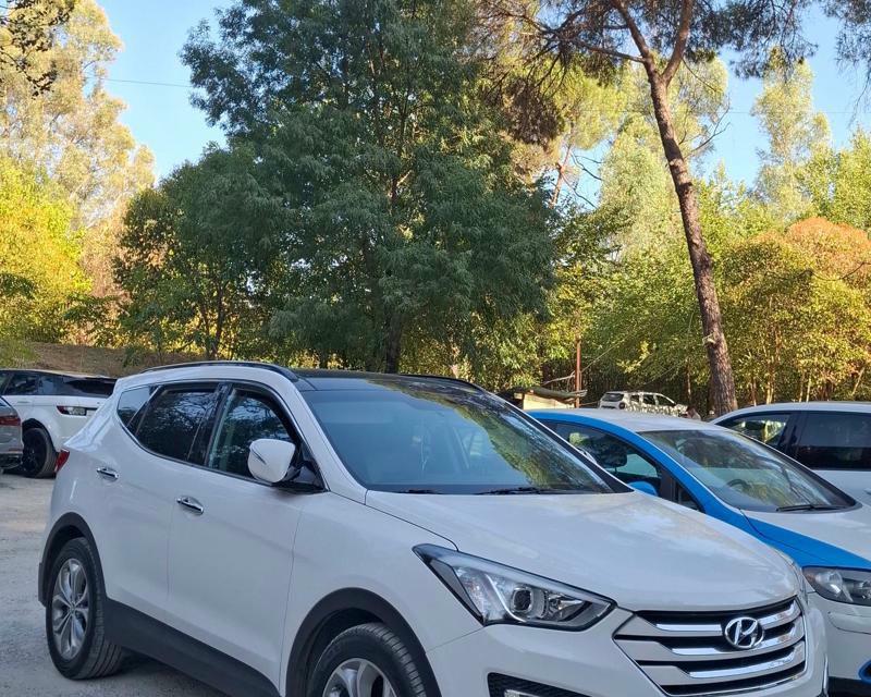 Hyundai Santa Fe 2013