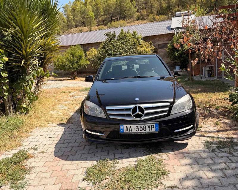 Mercedes-Benz C-Class 2010