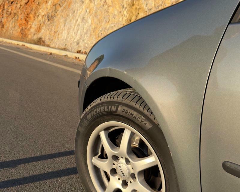 Volkswagen Golf 2004