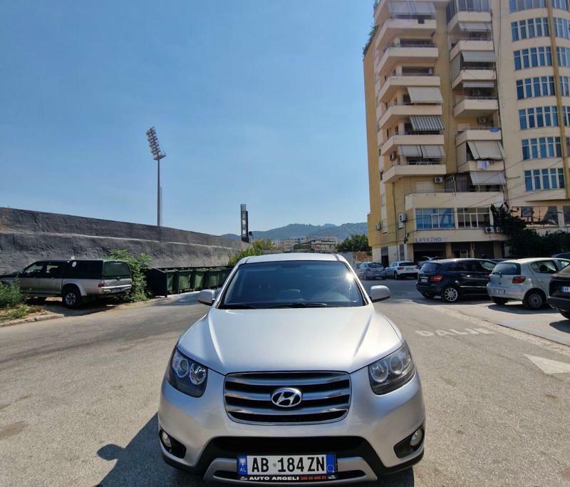 Hyundai Santa Fe 2011